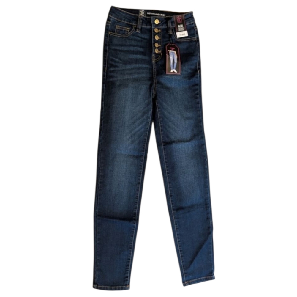 NWT No Boundaries High Rise Dark Blue‎ Jeans